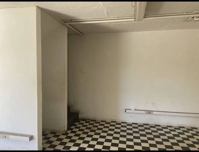 110M² OFFICE FOR SALE IN WESTLAKE